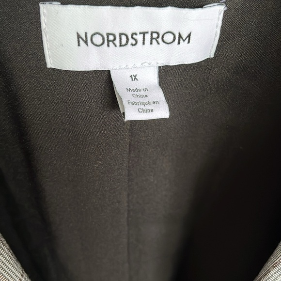 NWT women’s 1x gray plaid jacket - Picture 3 of 7